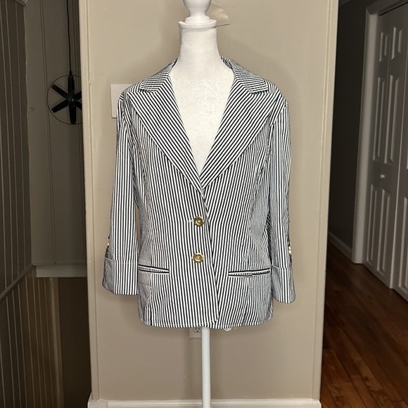 St. John Jackets & Blazers - St. John Blazer Jacket Cotton Blend Seersucker Striped White and Blue Size 12